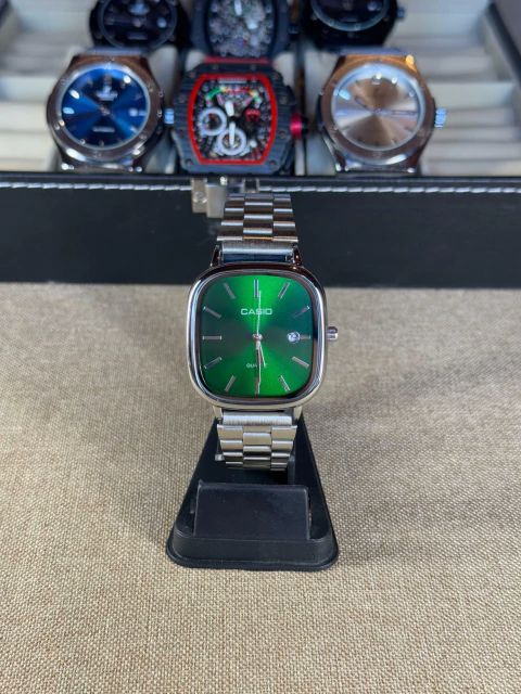 CASIO WATCH